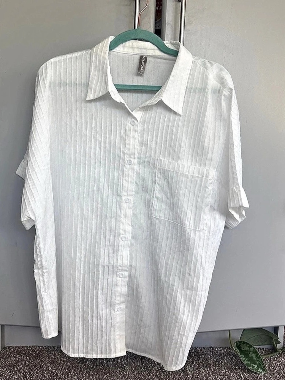 NORACORA White Button Down Shirt Size XL Like New